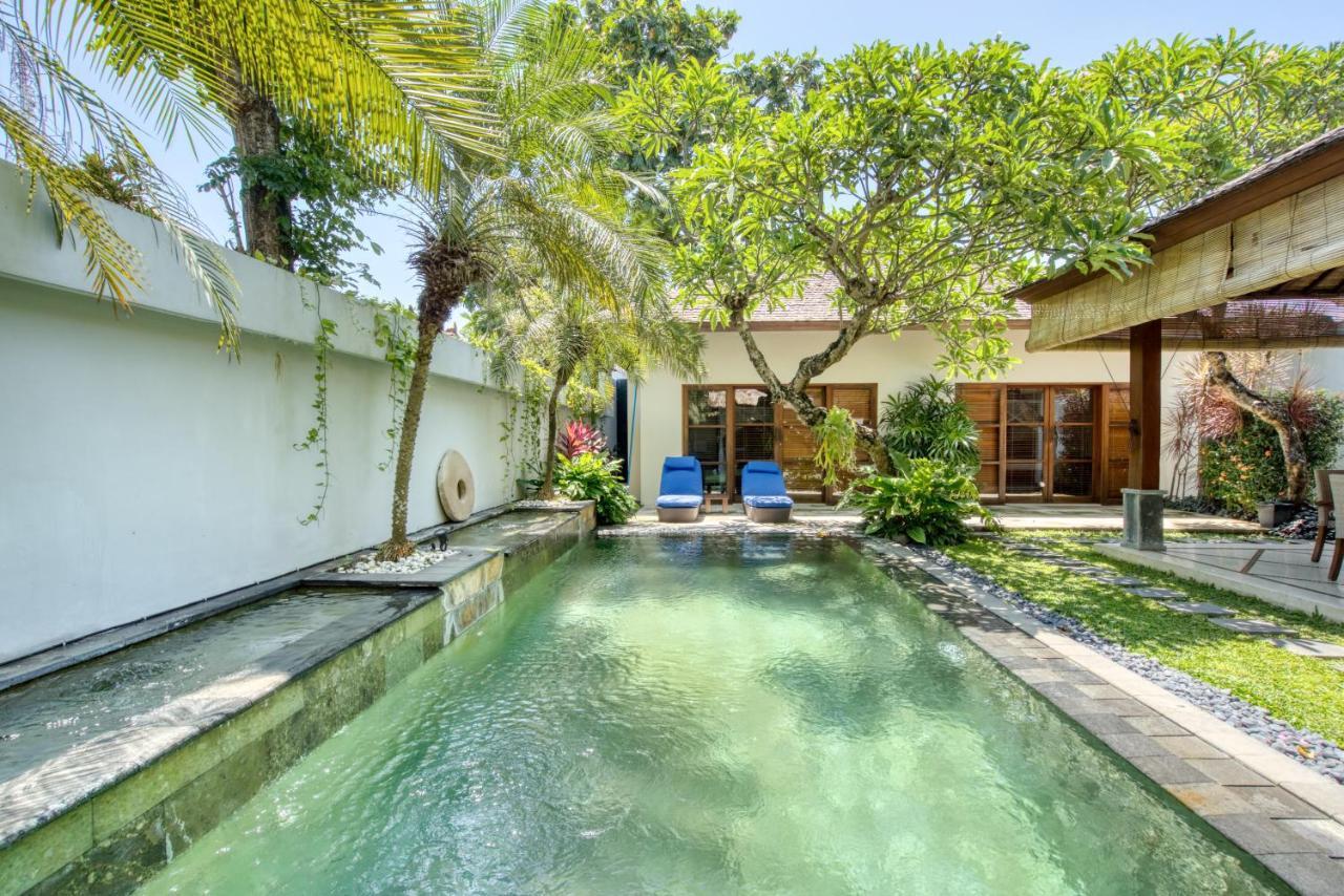 Villa Aisha Sanur Extérieur photo