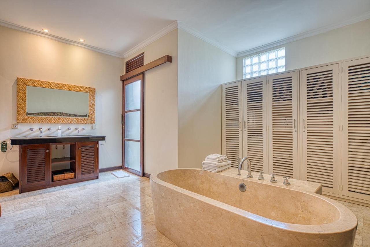 Villa Aisha Sanur Extérieur photo