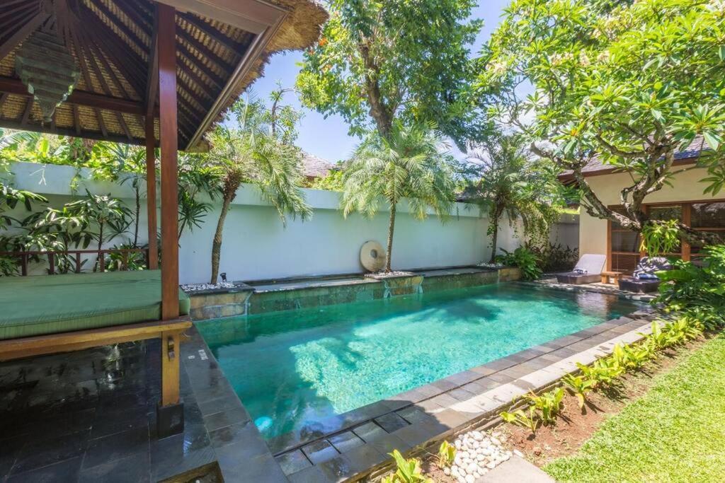 Villa Aisha Sanur Extérieur photo