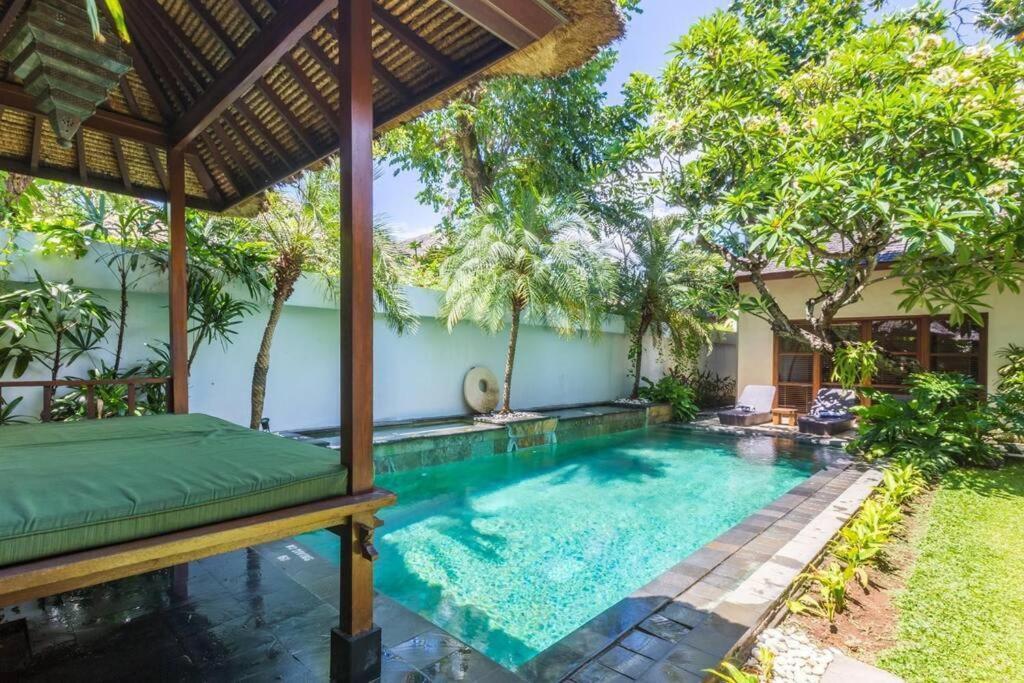Villa Aisha Sanur Extérieur photo